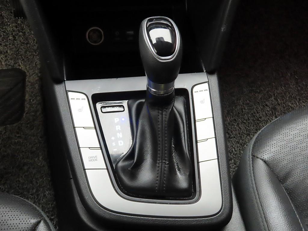 현대 더 뉴아반떼AD 1.6 가솔린 스마트 초이스 - 이미지 19