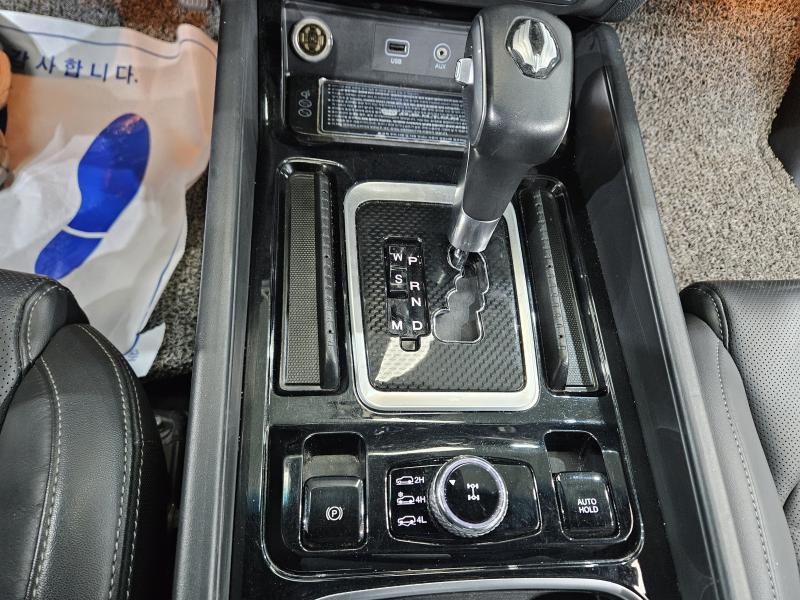KG모빌리티(쌍용) G4 렉스턴 2.2 4WD 헤리티지 - 이미지 2
