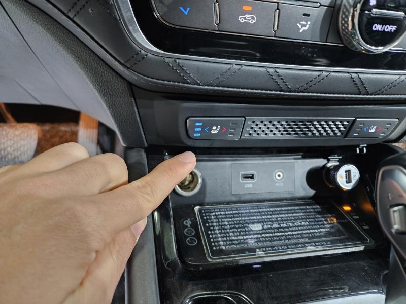 KG모빌리티(쌍용) G4 렉스턴 2.2 4WD 헤리티지 - 이미지 16