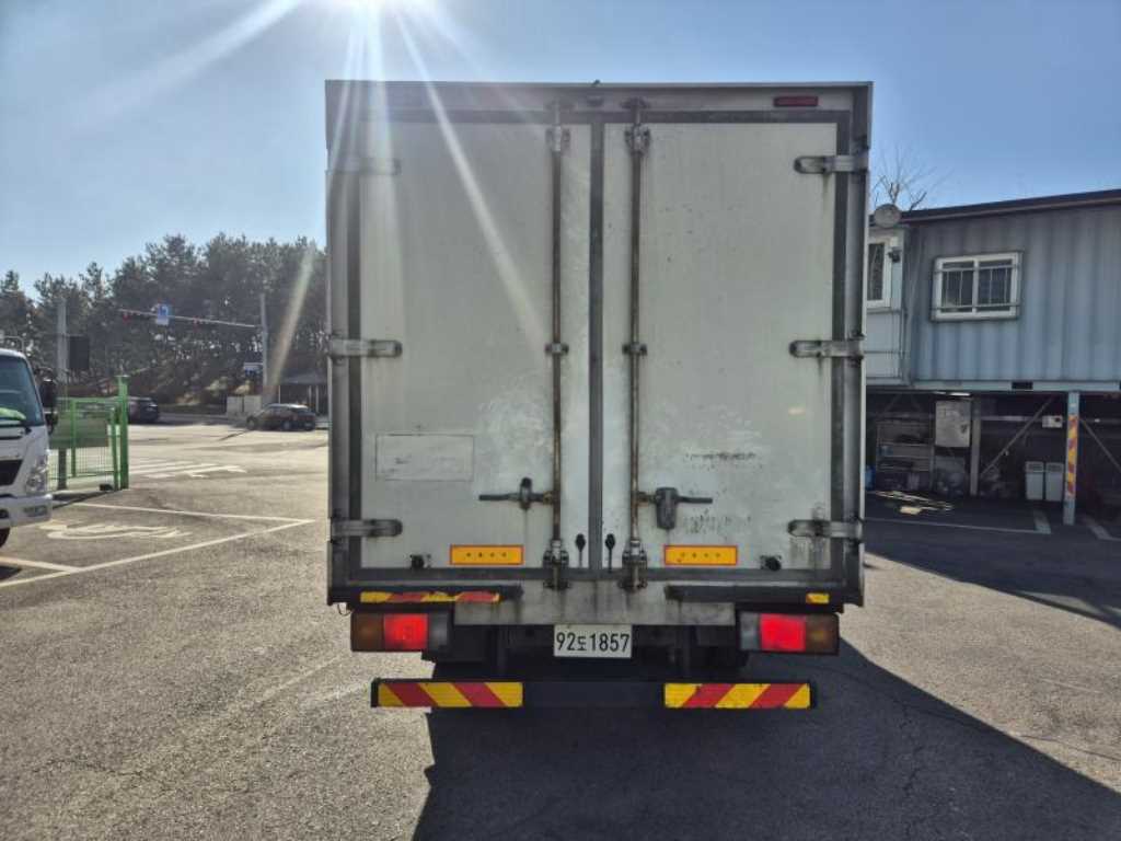 현대 e-마이티 냉동탑차 3.5톤 - 이미지 2