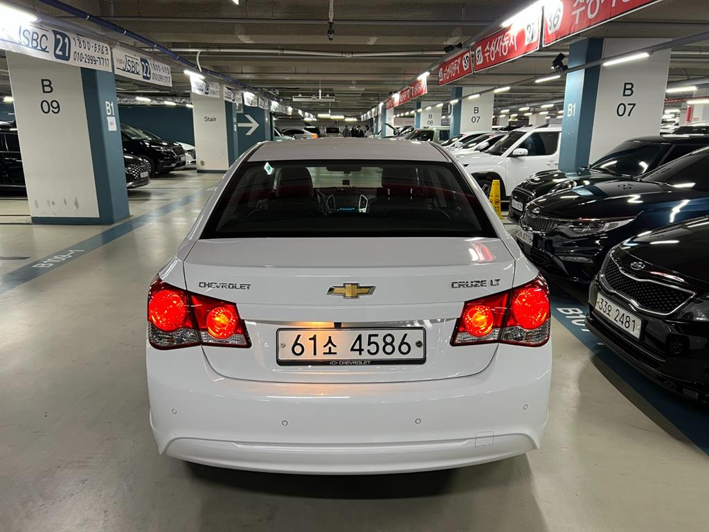 쉐보레 (대우) 크루즈 4도어 1.8 LT - 이미지 9
