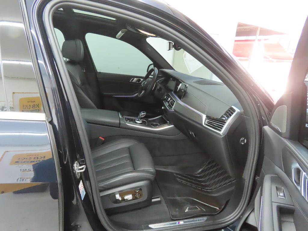 BMW X5(4세대) 45e xDrive M 스포츠팩 - 이미지 2