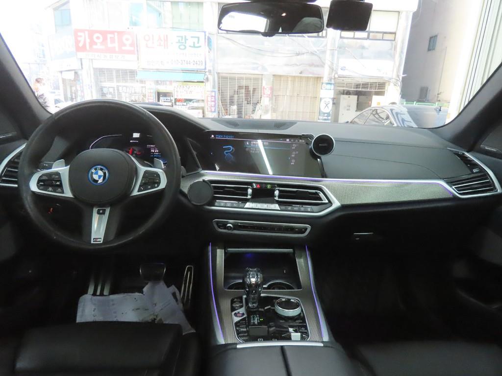 BMW X5(4세대) 45e xDrive M 스포츠팩 - 이미지 4