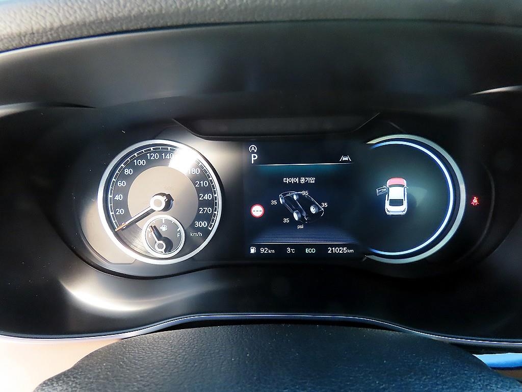 제네시스 더 뉴G70 가솔린 2.5T 2WD 기본형 - 이미지 7