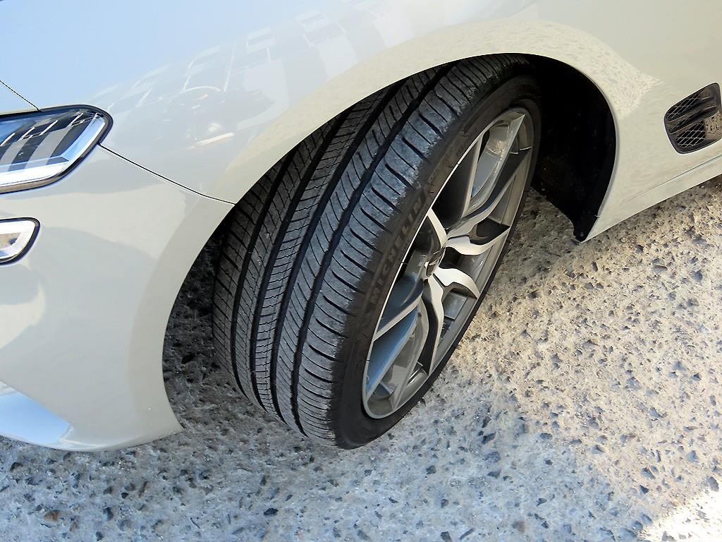 제네시스 더 뉴G70 가솔린 2.5T 2WD 기본형 - 이미지 13