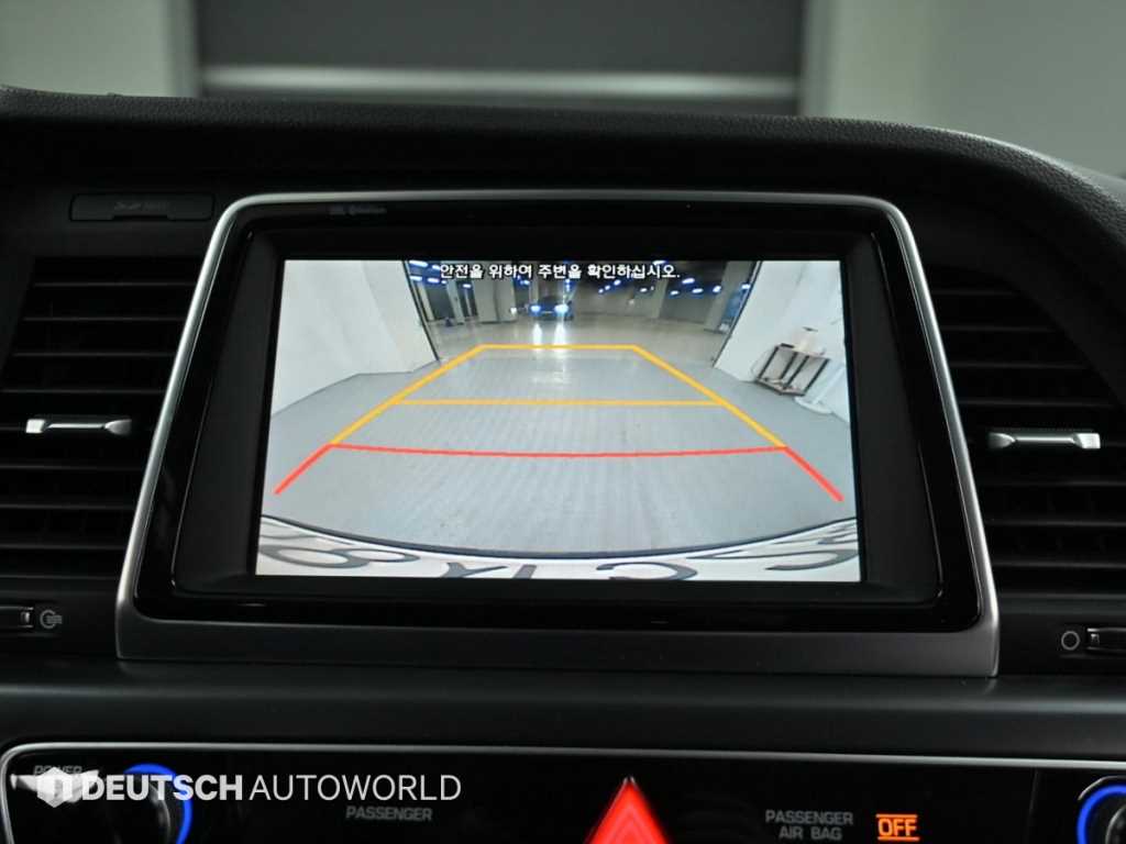 현대 LF쏘나타 뉴라이즈 2.0 CVVL 프리미엄 스페셜 - 이미지 4