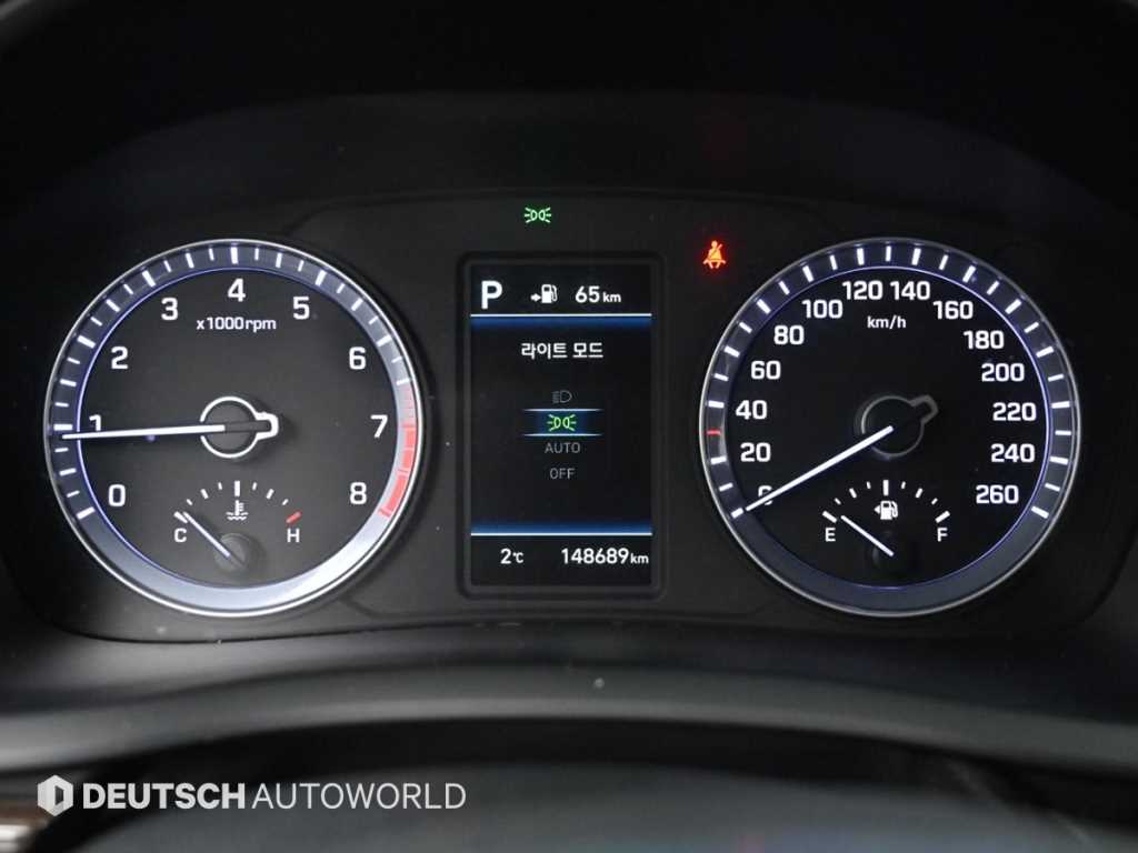 현대 LF쏘나타 뉴라이즈 2.0 CVVL 프리미엄 스페셜 - 이미지 7