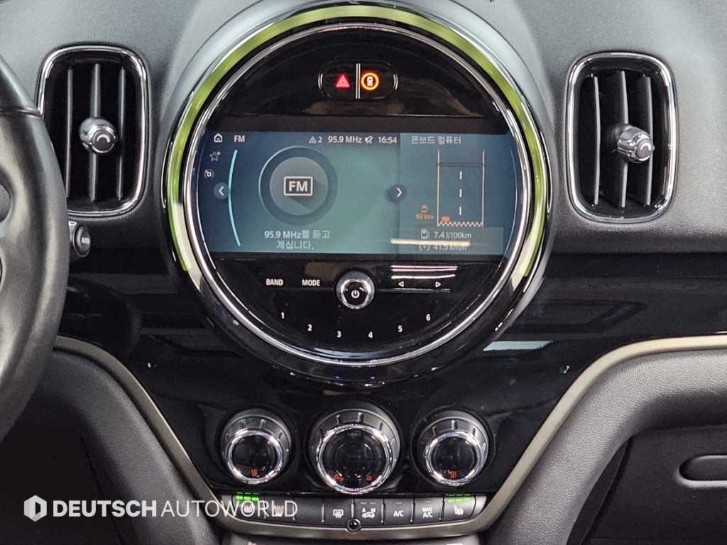 미니 컨트리맨(2세대) 1.5 T1 - 이미지 6