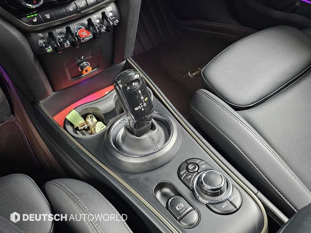 미니 컨트리맨(2세대) 1.5 T1 - 이미지 10