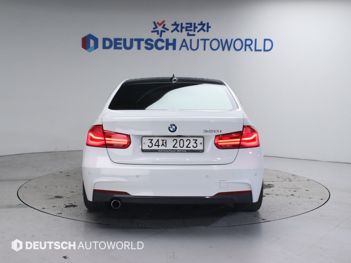 BMW 3시리즈(6세대) 320i M 스포츠 - 이미지 19