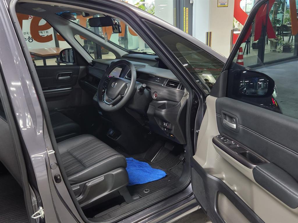 혼다 프리드 1.5 - 이미지 8