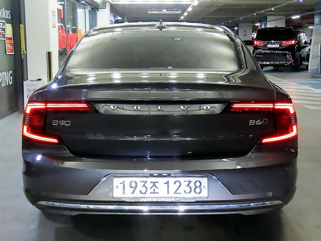 볼보 더 뉴 S90 B6 AWD 인스크립션 - 이미지 7