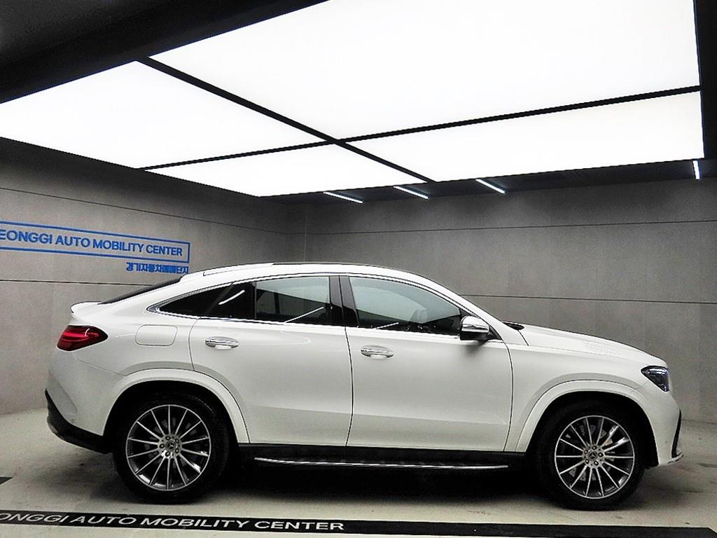 벤츠 GLE클래스(4세대) GLE 450 4매틱 쿠페 - 이미지 15