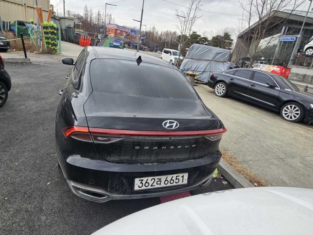 현대 더 뉴그랜저IG 가솔린 2.5 프리미엄 초이스 - 이미지 6