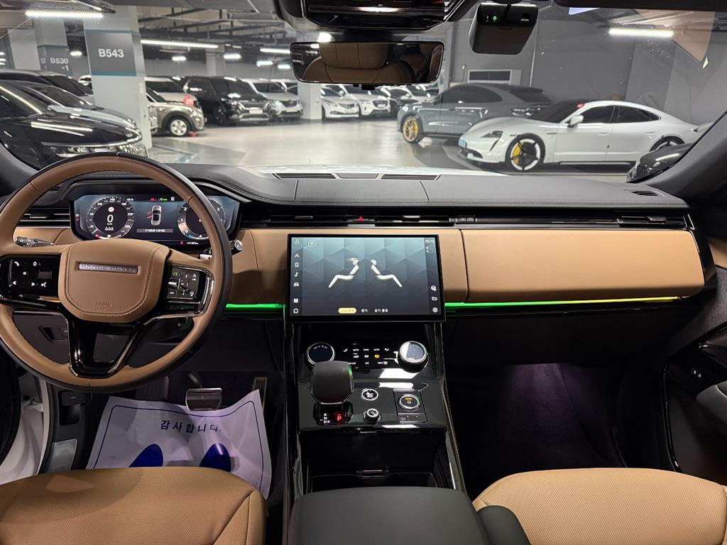 랜드로버 레인지로버 스포츠(3세대) 3.0 P360 HSE 다이나믹 - 이미지 2