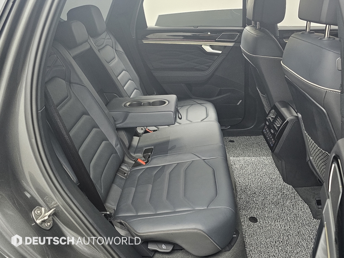 폭스바겐 투아렉(3세대) 3.0 TDI R 라인 - 이미지 8