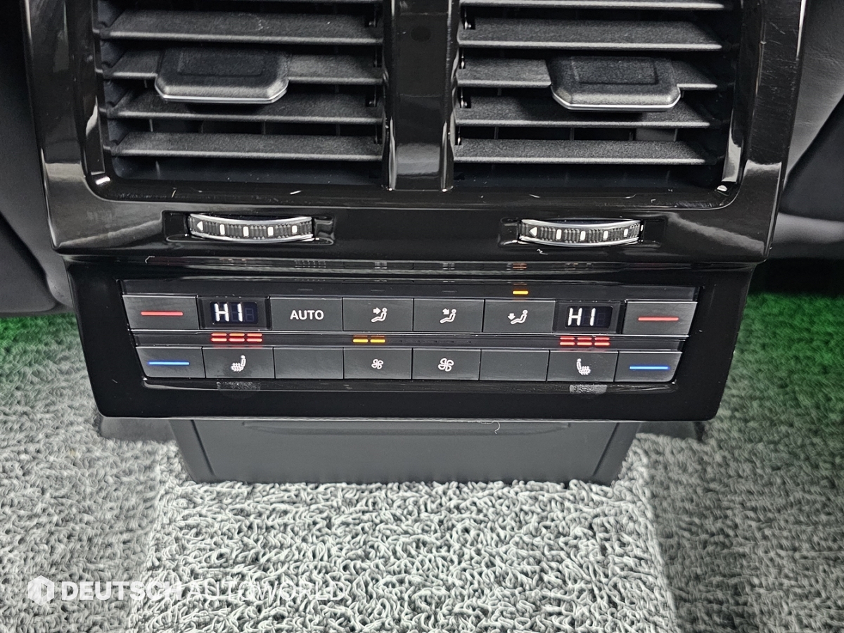 폭스바겐 투아렉(3세대) 3.0 TDI R 라인 - 이미지 19