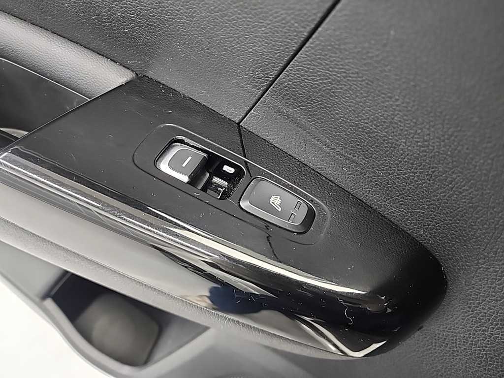 기아 신형 스포티지 R2.0 2WD 노블레스 - 이미지 4