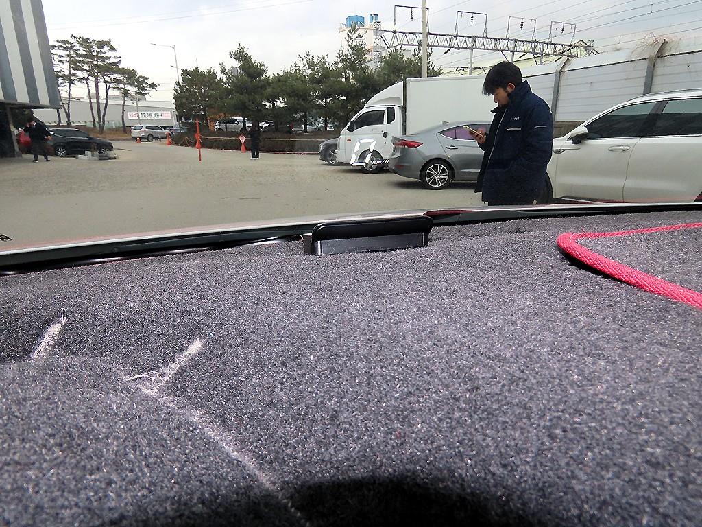 현대 싼타페(DM) 디젤 R2.0 2WD 익스클루시브 - 이미지 9