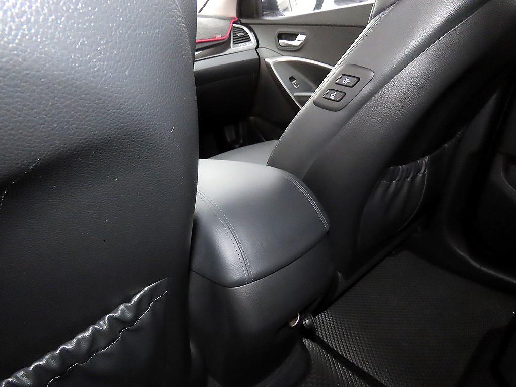 현대 싼타페(DM) 디젤 R2.0 2WD 익스클루시브 - 이미지 10