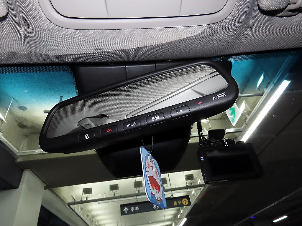 현대 싼타페(TM) R2.0 2WD 익스클루시브 스페셜 - 이미지 3