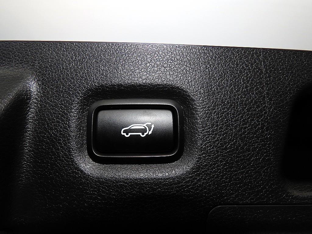 현대 싼타페(TM) R2.0 2WD 익스클루시브 스페셜 - 이미지 10