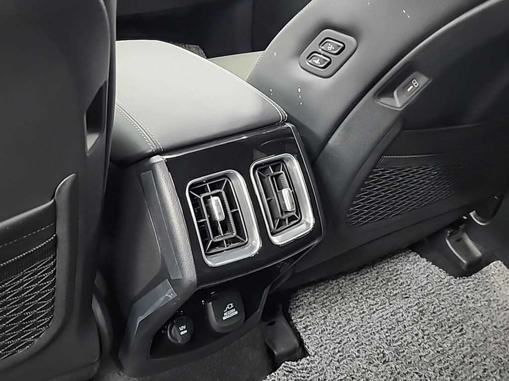 기아 더 뉴쏘렌토(MQ4) 2.5 가솔린 4WD 시그니처 그래비티 - 이미지 8