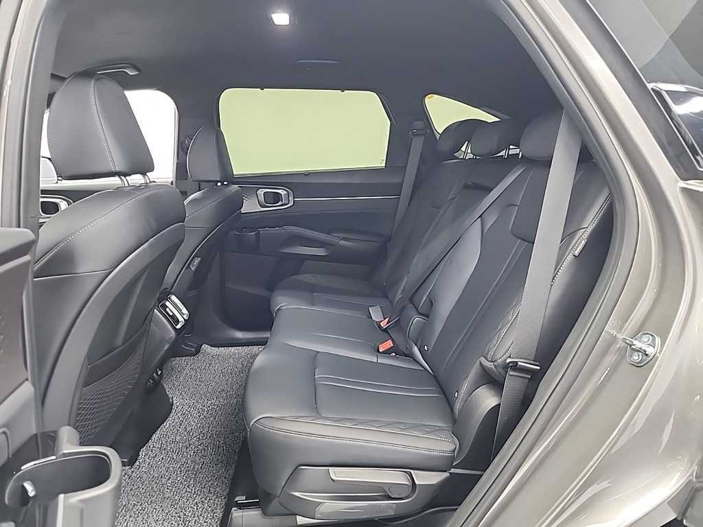 기아 더 뉴쏘렌토(MQ4) 2.5 가솔린 4WD 시그니처 그래비티 - 이미지 19