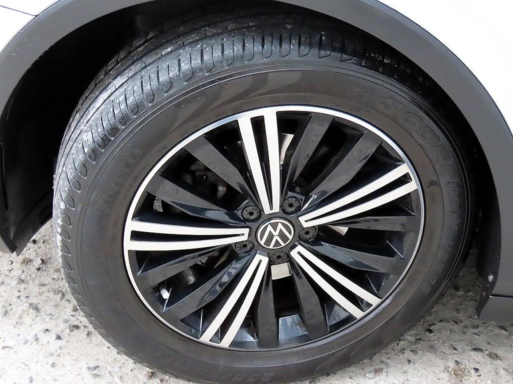 폭스바겐 티구안(2세대) 2.0 TDI 프레스티지 - 이미지 16