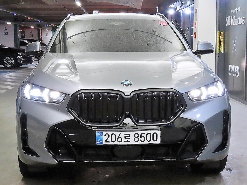 BMW X6(3세대) 40d xDrive M 스포츠 프로 온라인 익스클루시브 - 이미지 8