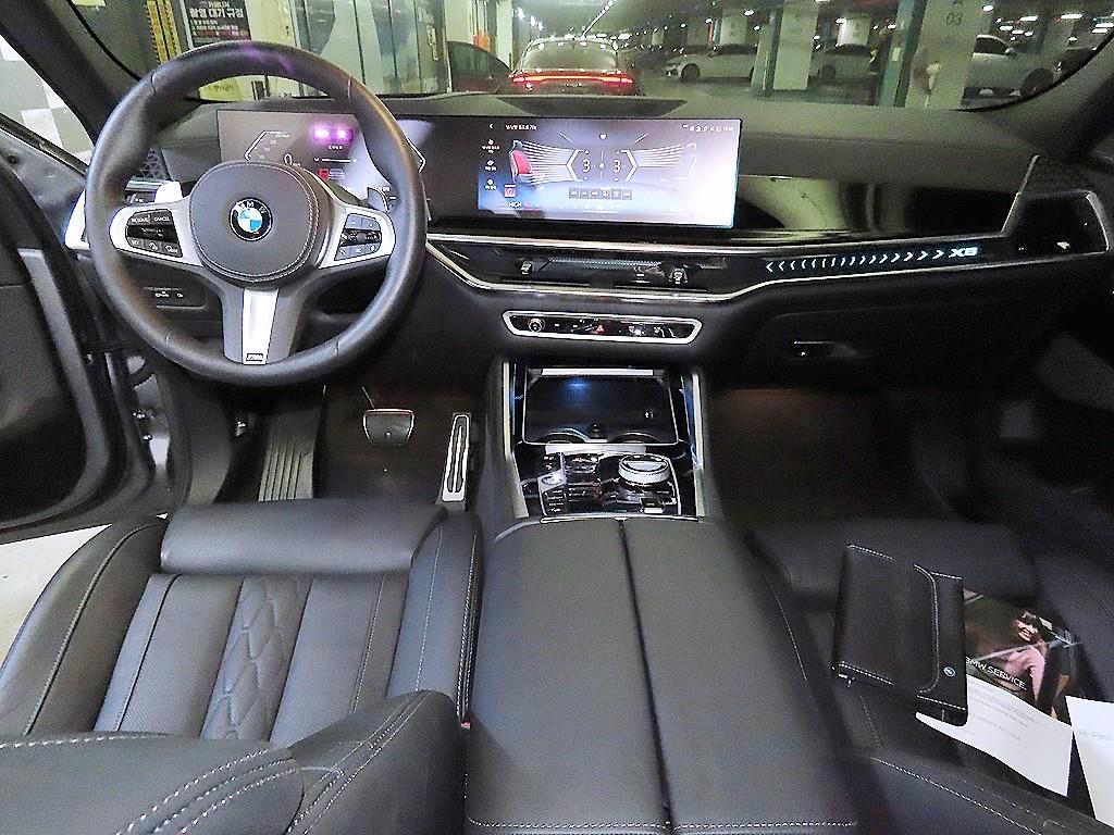 BMW X6(3세대) 40d xDrive M 스포츠 프로 온라인 익스클루시브 - 이미지 10