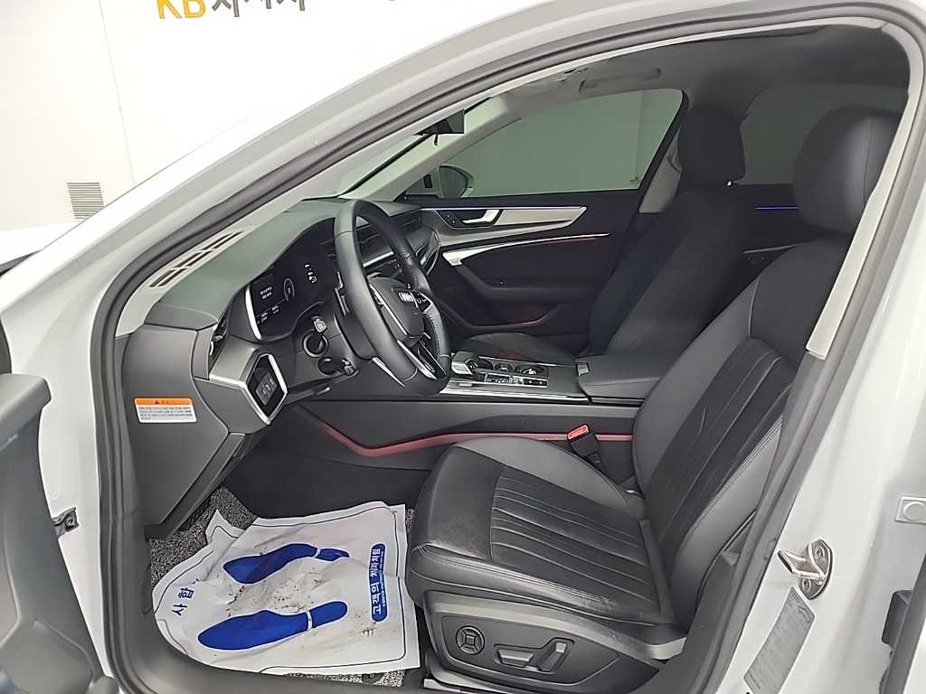 아우디 A6(5세대) 45 TFSI 콰트로 - 이미지 13