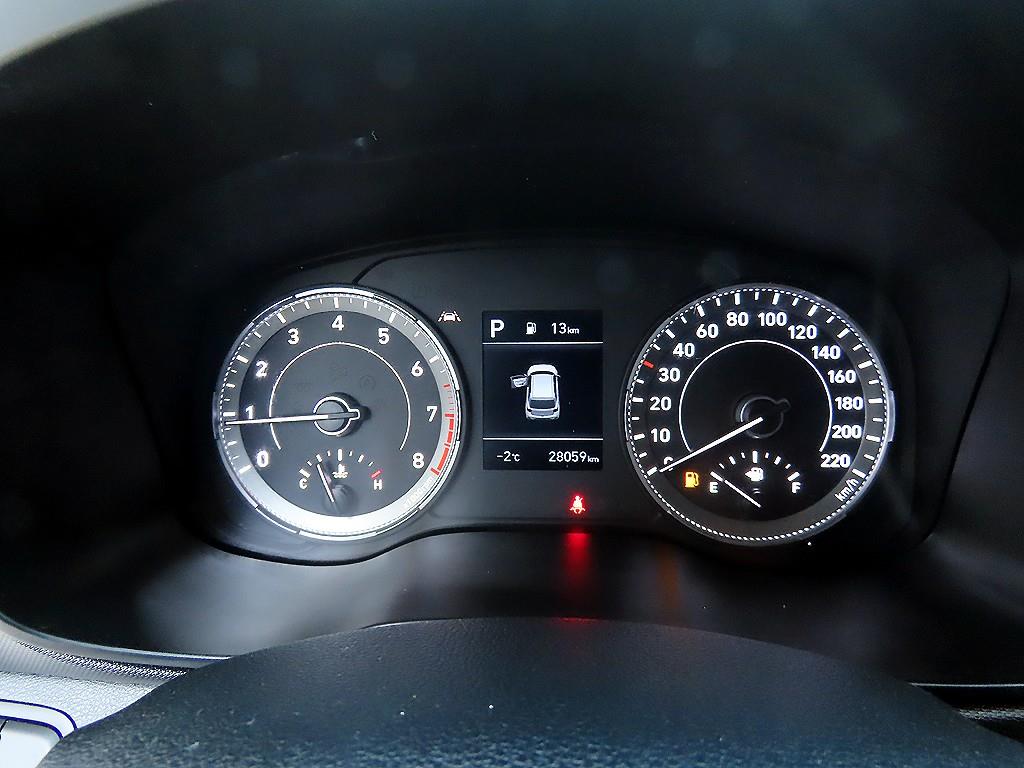 현대 베뉴 1.6 가솔린 스마트 - 이미지 20