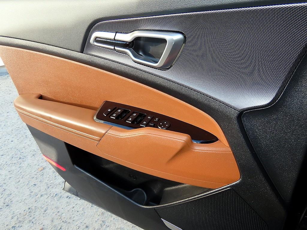 기아 디 올뉴스포티지 하이브리드 1.6 HEV 4WD 노블레스 - 이미지 3