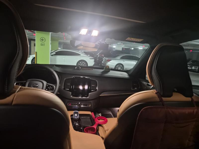 볼보 XC90(2세대) B6 AWD 울트라 브라이트 - 이미지 3