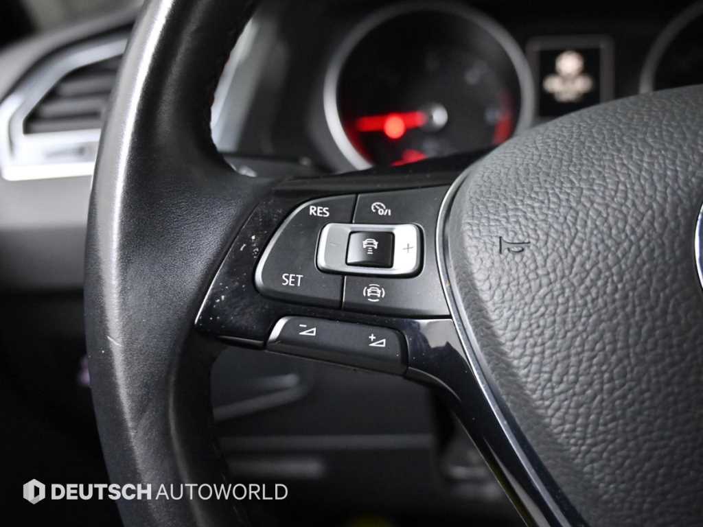 폭스바겐 티구안(2세대) 2.0 TDI 프리미엄 - 이미지 10