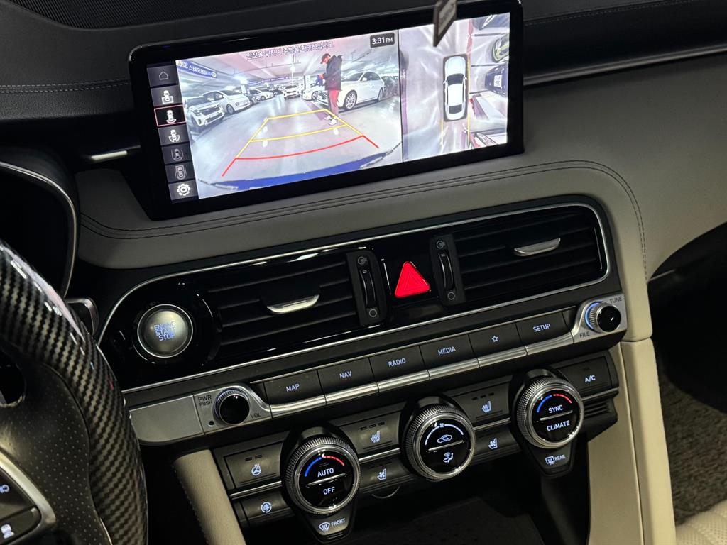 제네시스 더 뉴G70 가솔린 3.3T 2WD 스포츠 패키지 - 이미지 10