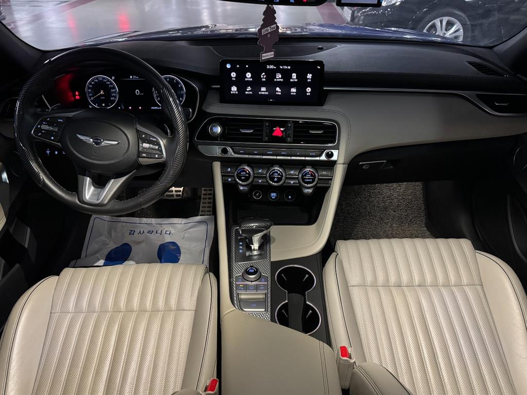 제네시스 더 뉴G70 가솔린 3.3T 2WD 스포츠 패키지 - 이미지 14