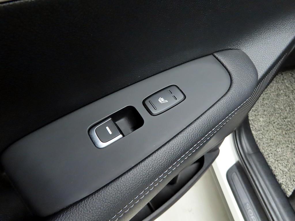 기아 더 뉴쏘렌토 디젤 R2.0 2WD 프레스티지 - 이미지 18