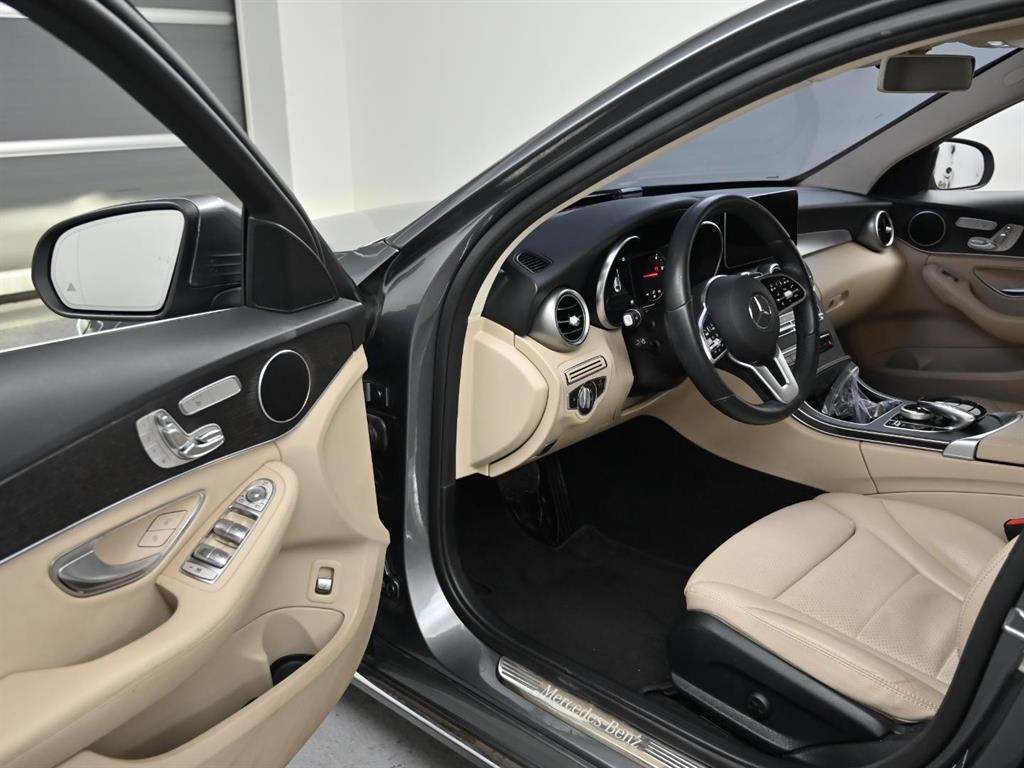 벤츠 C클래스(4세대) C220 d 아방가르드 - 이미지 3