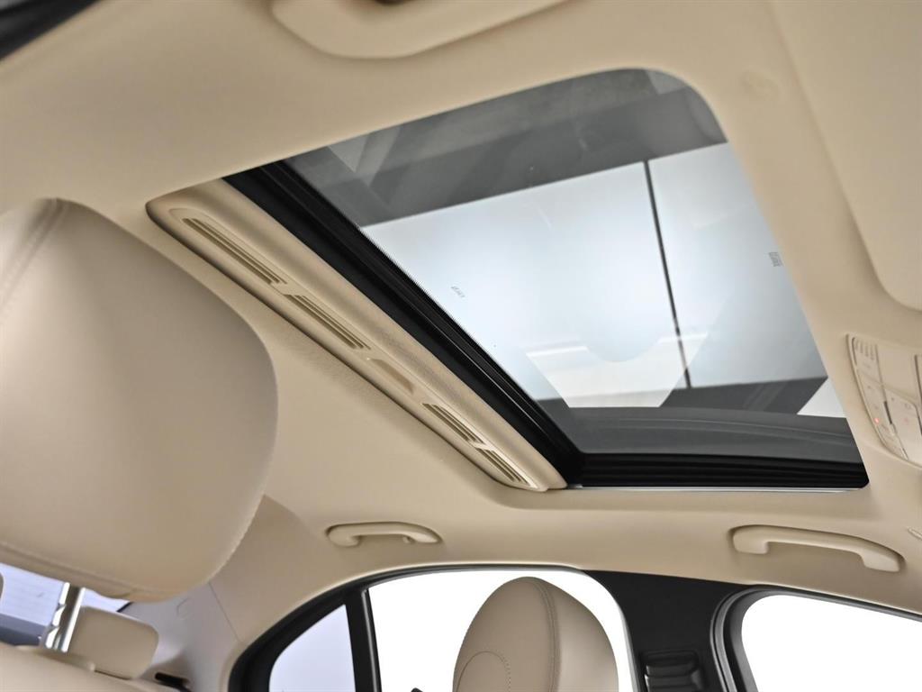 벤츠 C클래스(4세대) C220 d 아방가르드 - 이미지 12