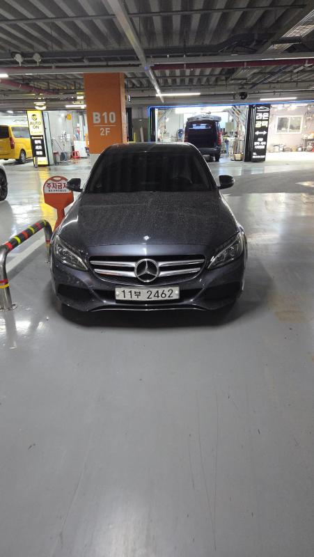 벤츠 C클래스(4세대) C220 d 아방가르드 - 이미지 2