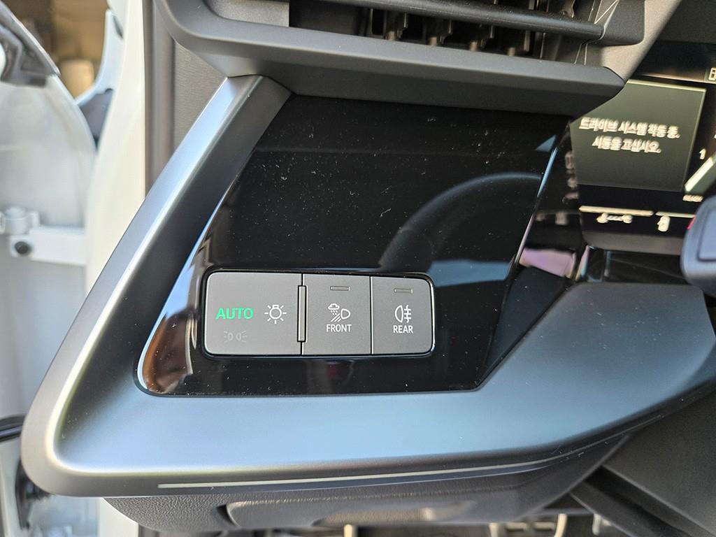 아우디 S3(4세대) 2.0 TFSI 콰트로 - 이미지 5