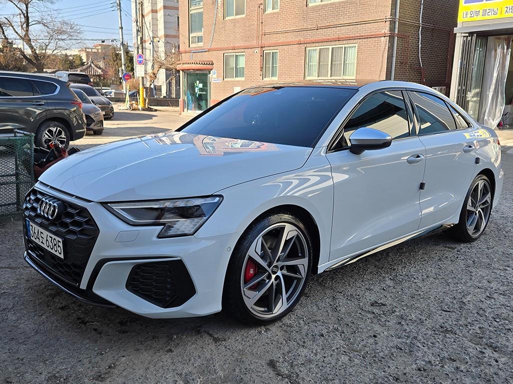 아우디 S3(4세대) 2.0 TFSI 콰트로 - 이미지 7