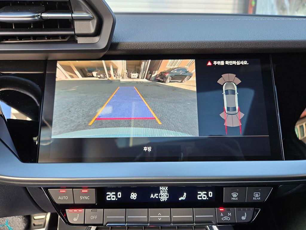 아우디 S3(4세대) 2.0 TFSI 콰트로 - 이미지 18