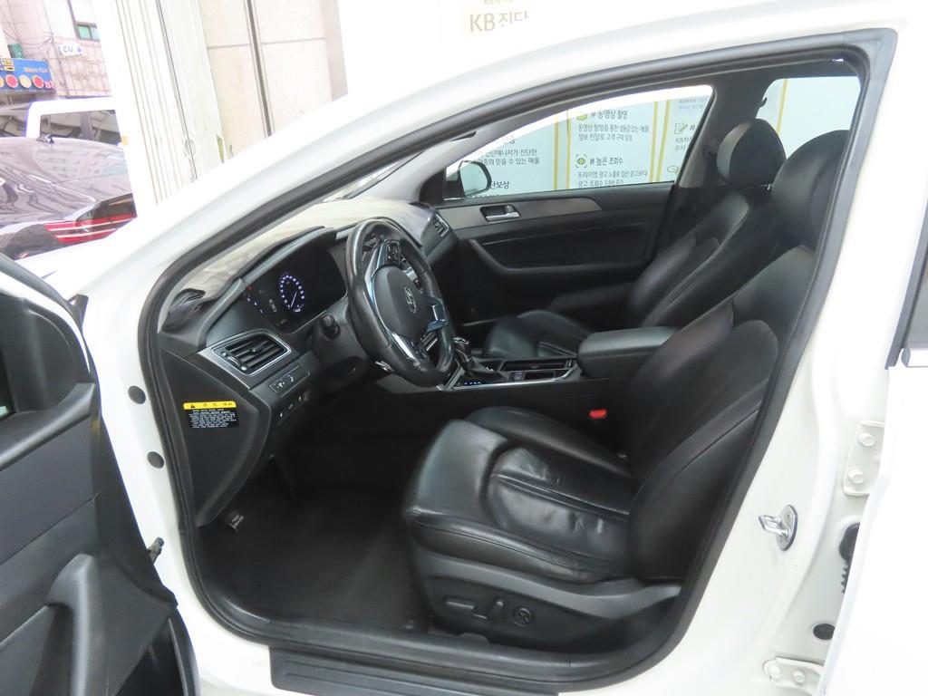 현대 LF쏘나타 1.6 터보 스마트 스페셜 - 이미지 6
