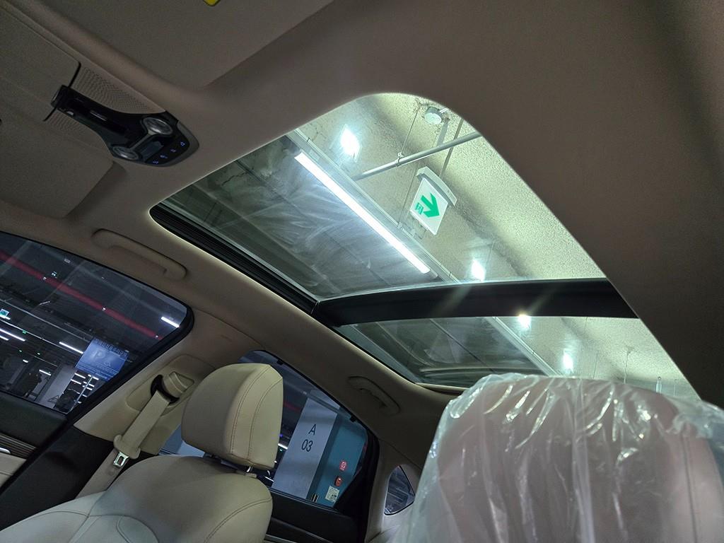 현대 그랜저IG 2.4 GDi 프리미엄 스페셜 - 이미지 2