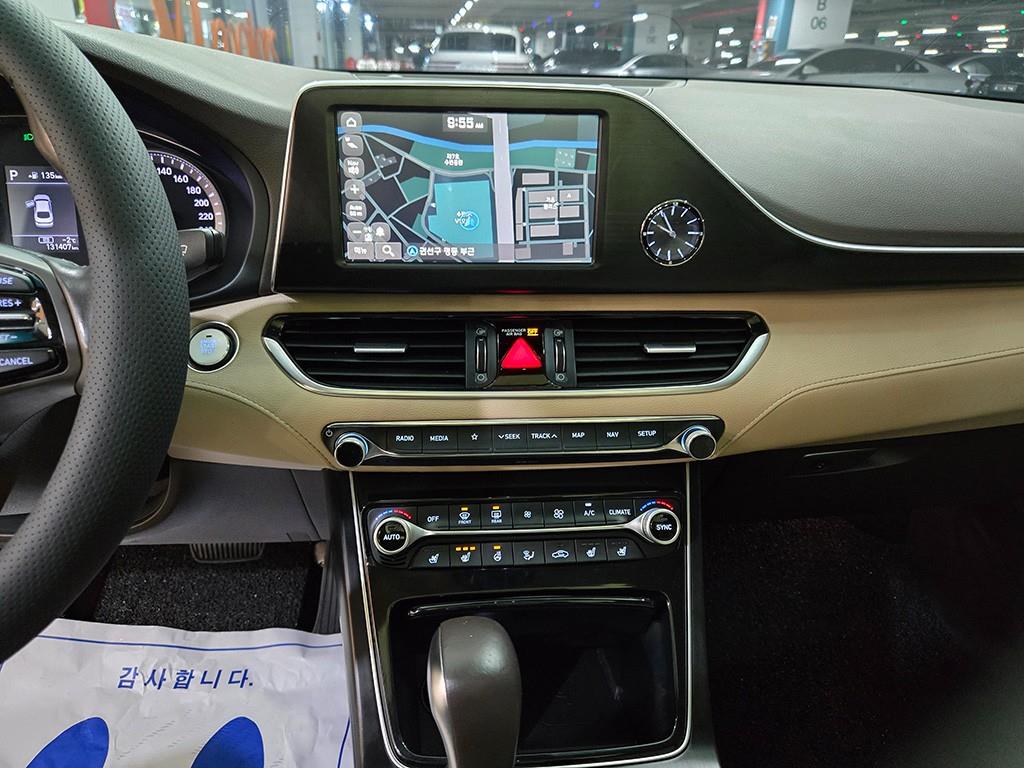 현대 그랜저IG 2.4 GDi 프리미엄 스페셜 - 이미지 4