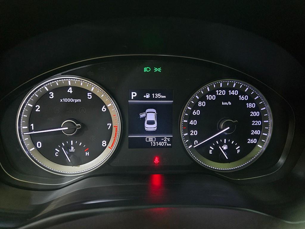 현대 그랜저IG 2.4 GDi 프리미엄 스페셜 - 이미지 9