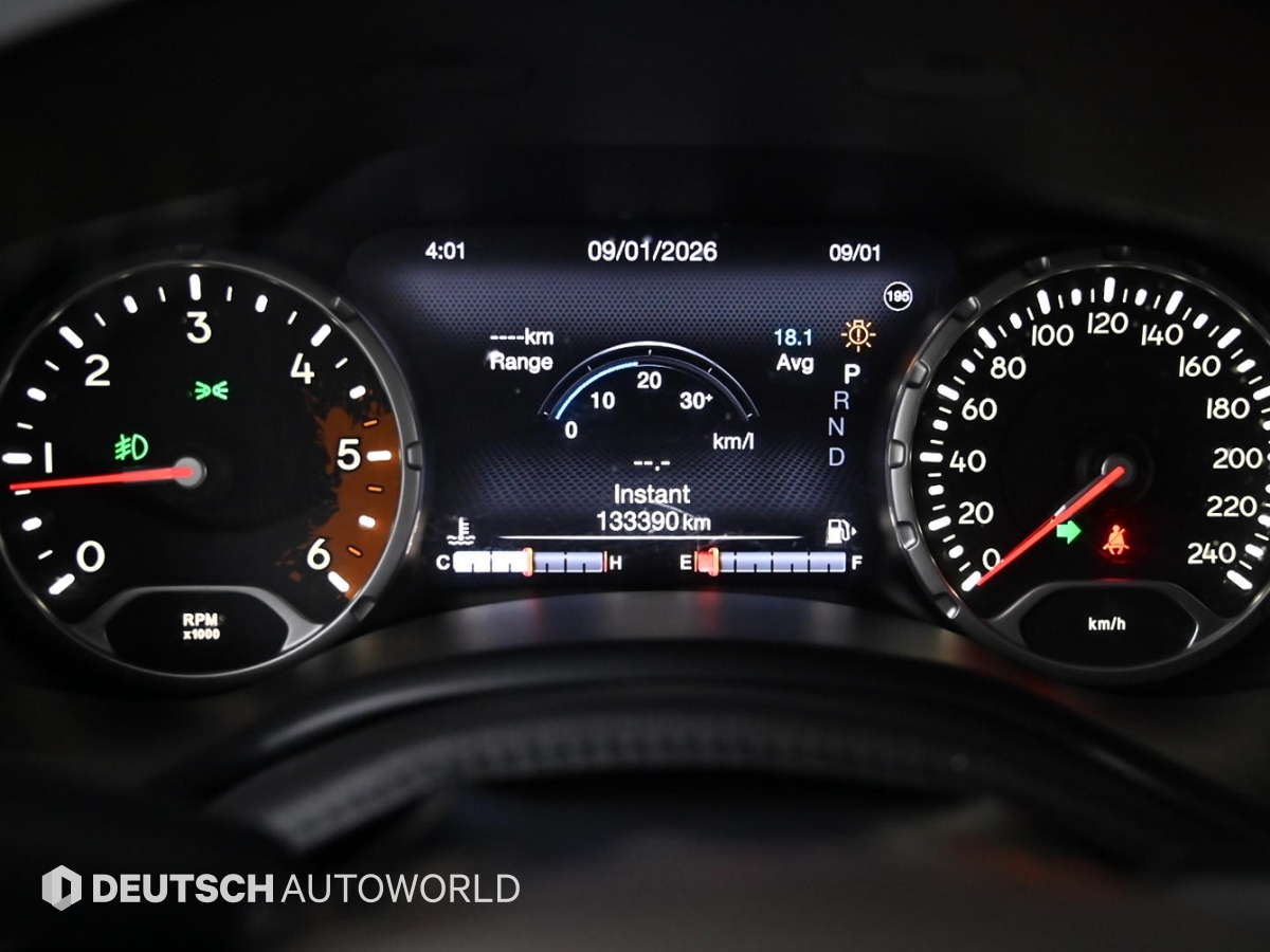 지프 레니게이드 2.0 디젤 AWD 리미티드 - 이미지 6